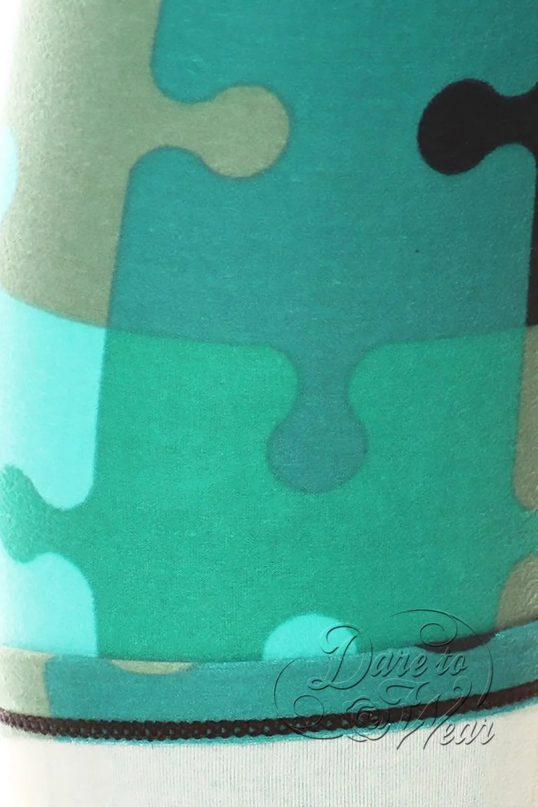 Peached Leggings in Missing Piece