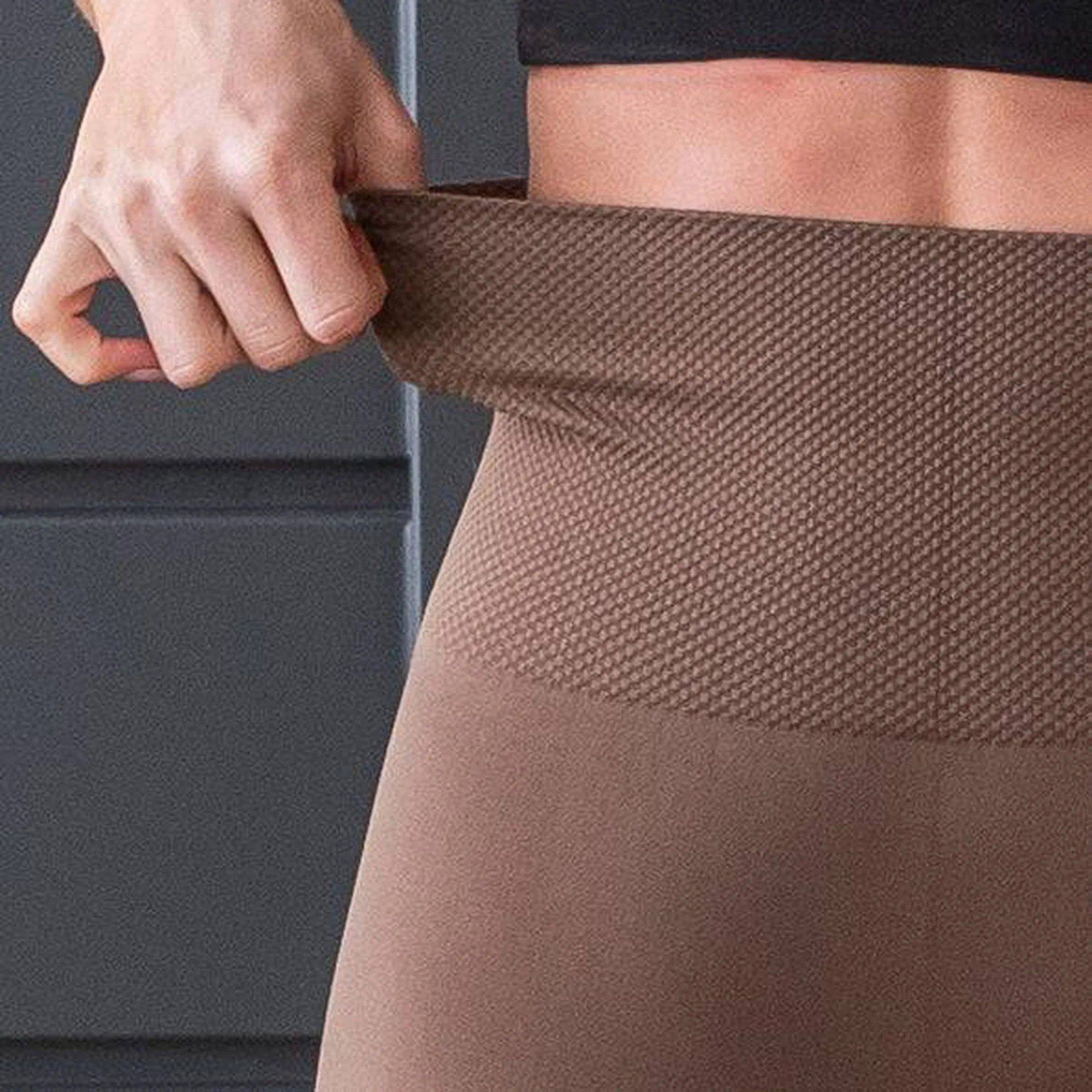 Tummy Control Capri Leggings